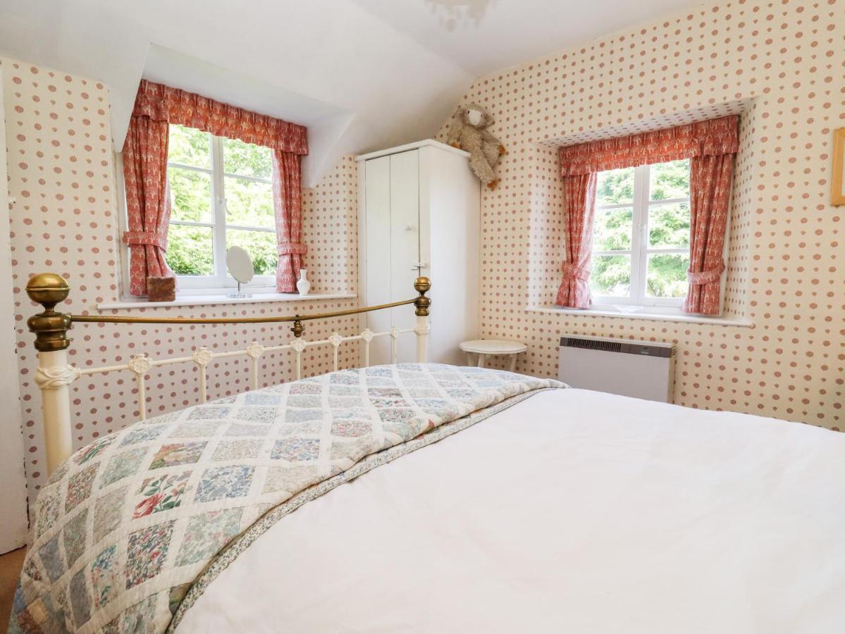 Holiday home Woodbine *